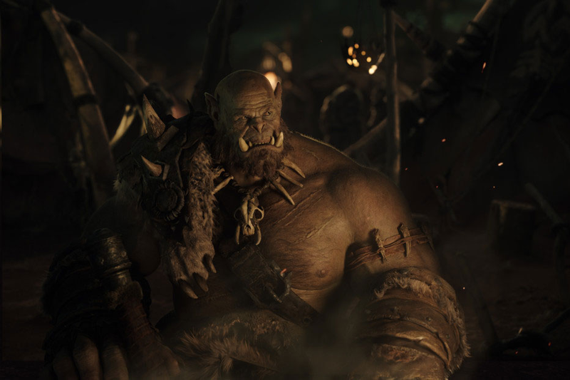 Illustration for article titled One Of These Warcraft Movies Posters Looks Better Than The Other